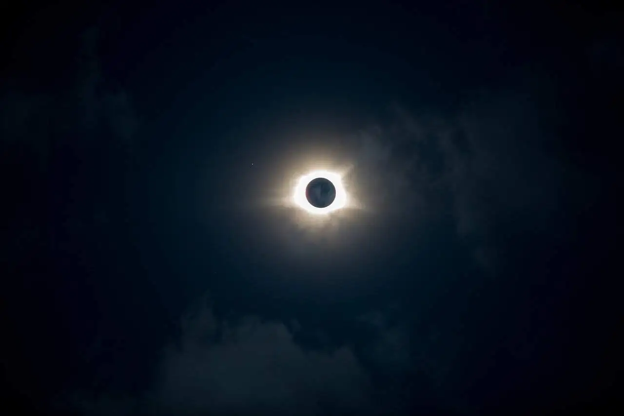 Eclissi 10 giugno 2021: di cosa si tratta, orario e come vederla in Italia