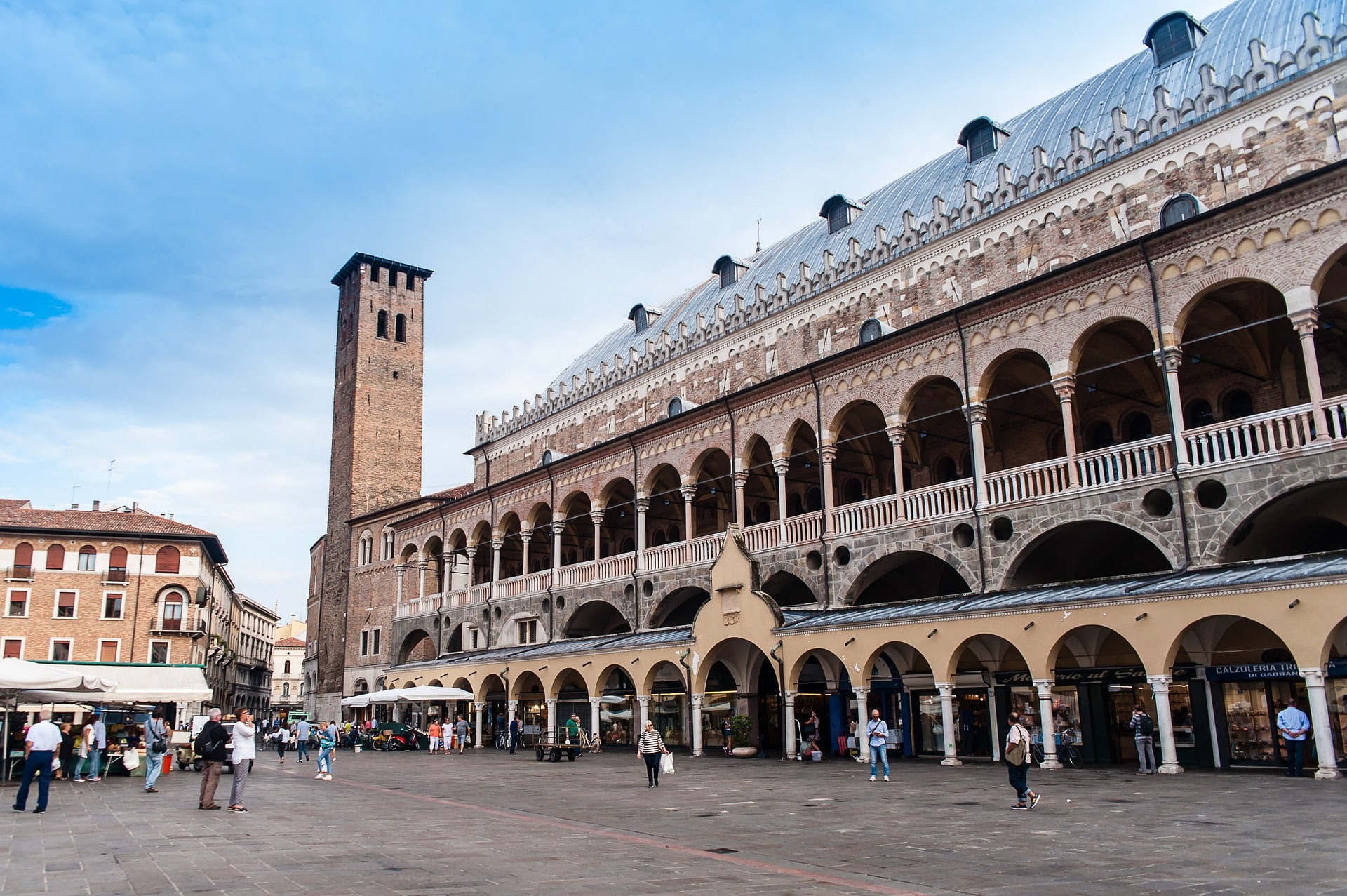 Veneto zona gialla insieme ad altre 3 regioni prima di Natale