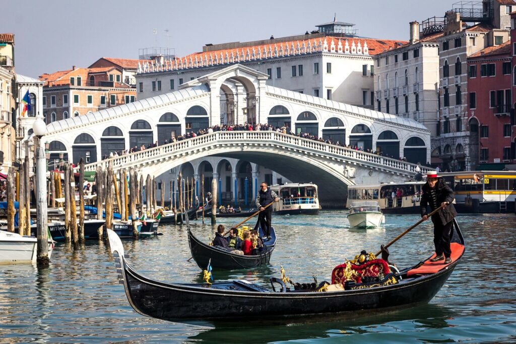 Veneto zona gialla entro Natale. Anche la Calabria cambia colore?