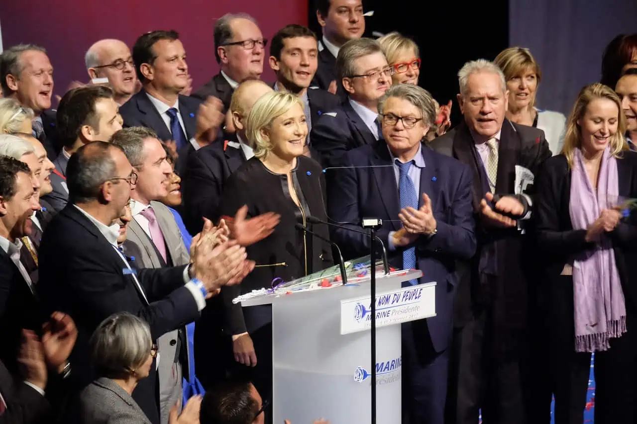 Elezioni Francia 2022: candidati, sondaggi, risultati live. Diretta Tp