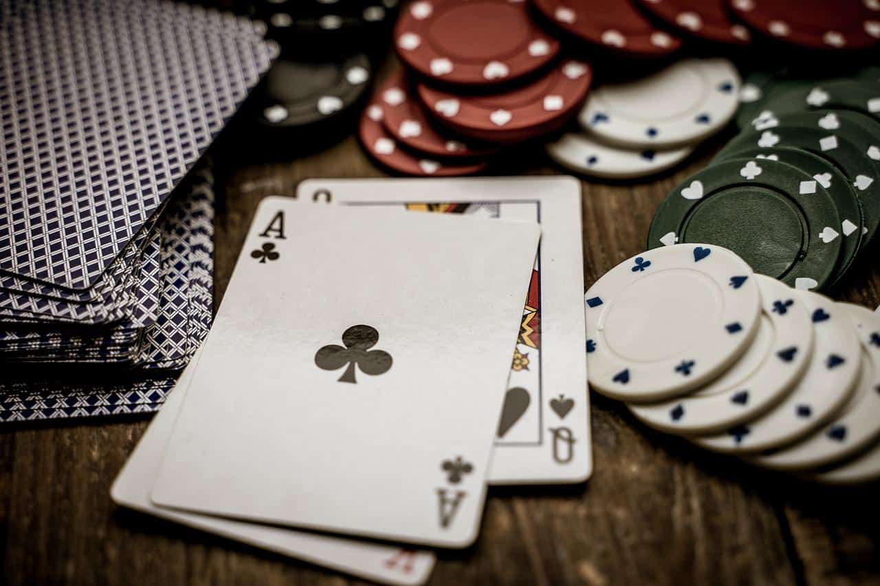 Il gioco del poker online rappresenta oggi la fetta più significativa delle entrate di questo settore in Italia.