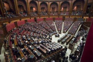 Decreto Aiuti quater: quali saranno i bonus del nuovo governo Decreto Aiuti quater: quali saranno i bonus del nuovo governo