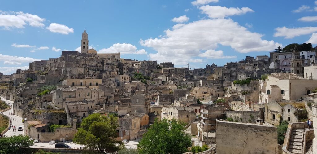 Matera: una guida turistica essenziale su cosa fare, vedere e mangiare