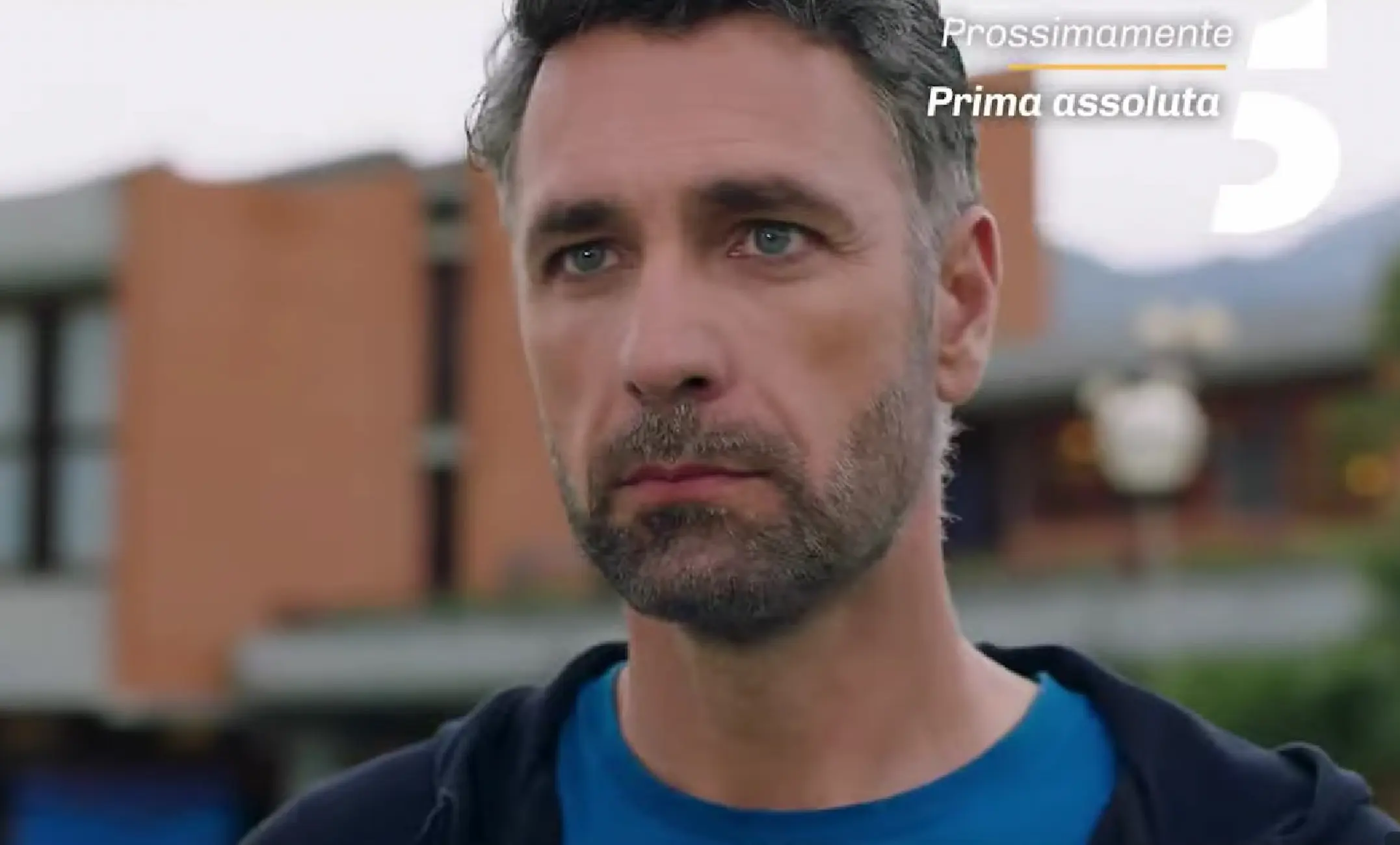 Chi è Raoul Bova, celebre attore italiano protagonista della nuova fiction I Fantastici 5
