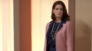 Il Paradiso delle Signore anticipazioni oggi: Matilde compete con Marta per il cuore di Vittorio