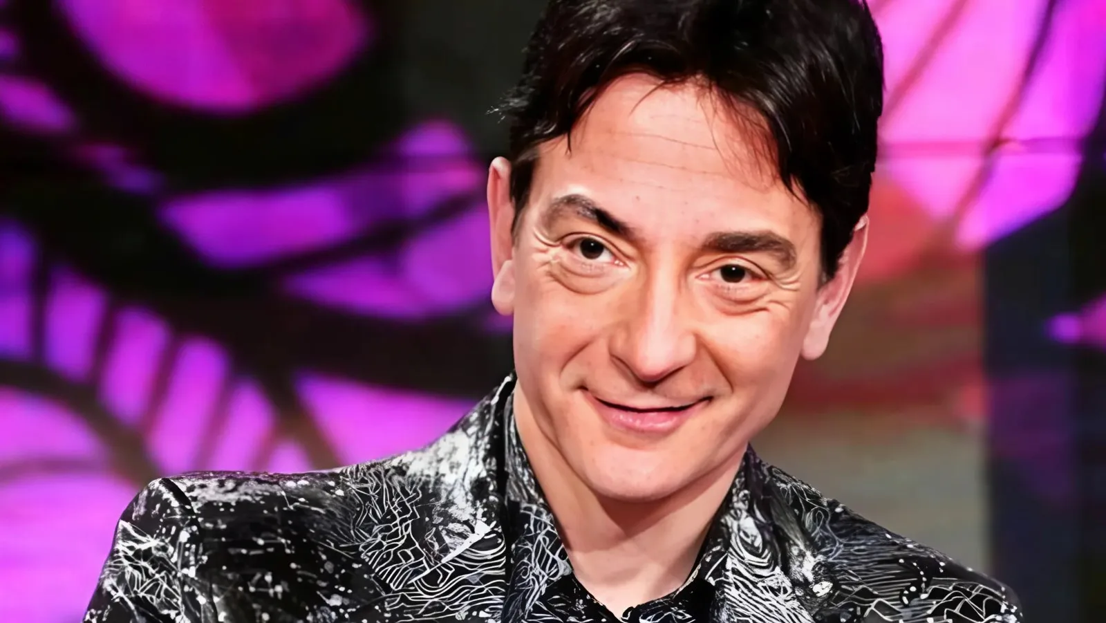 Oroscopo Paolo Fox Estate 2024: previsioni in anteprima