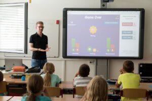 rinvio inizio scuola ottobre per caldo