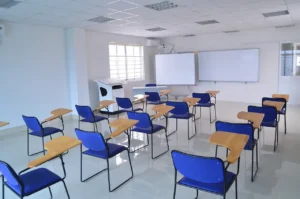 Vacanze scolastiche 2024 2025: il calendario completo, le date per ogni Regione