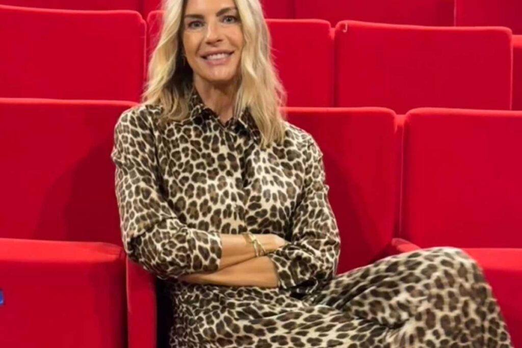 martina colombari
