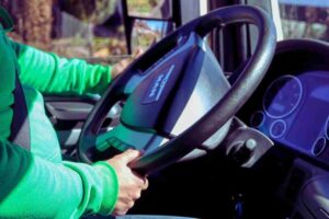 stangata per chi vuole prendere la patente